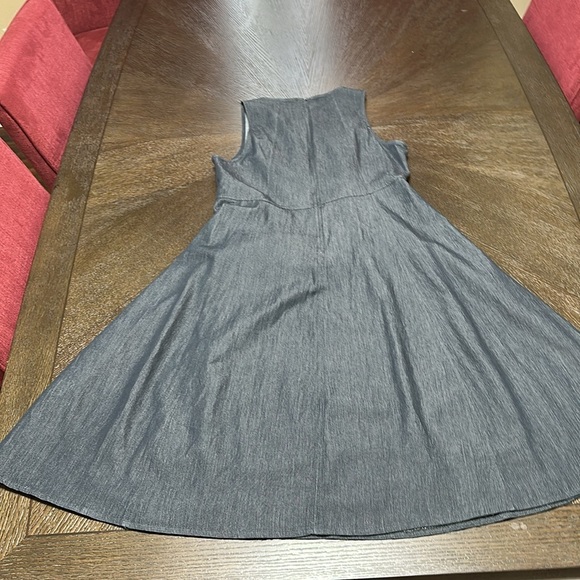 London Times Gray Sleeveless A-Line Midi Dress Career Casual US 10 - Picture 9 of 13